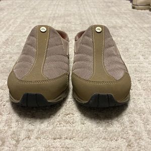 Easy Spirit traveltime mules. Excellent condition.